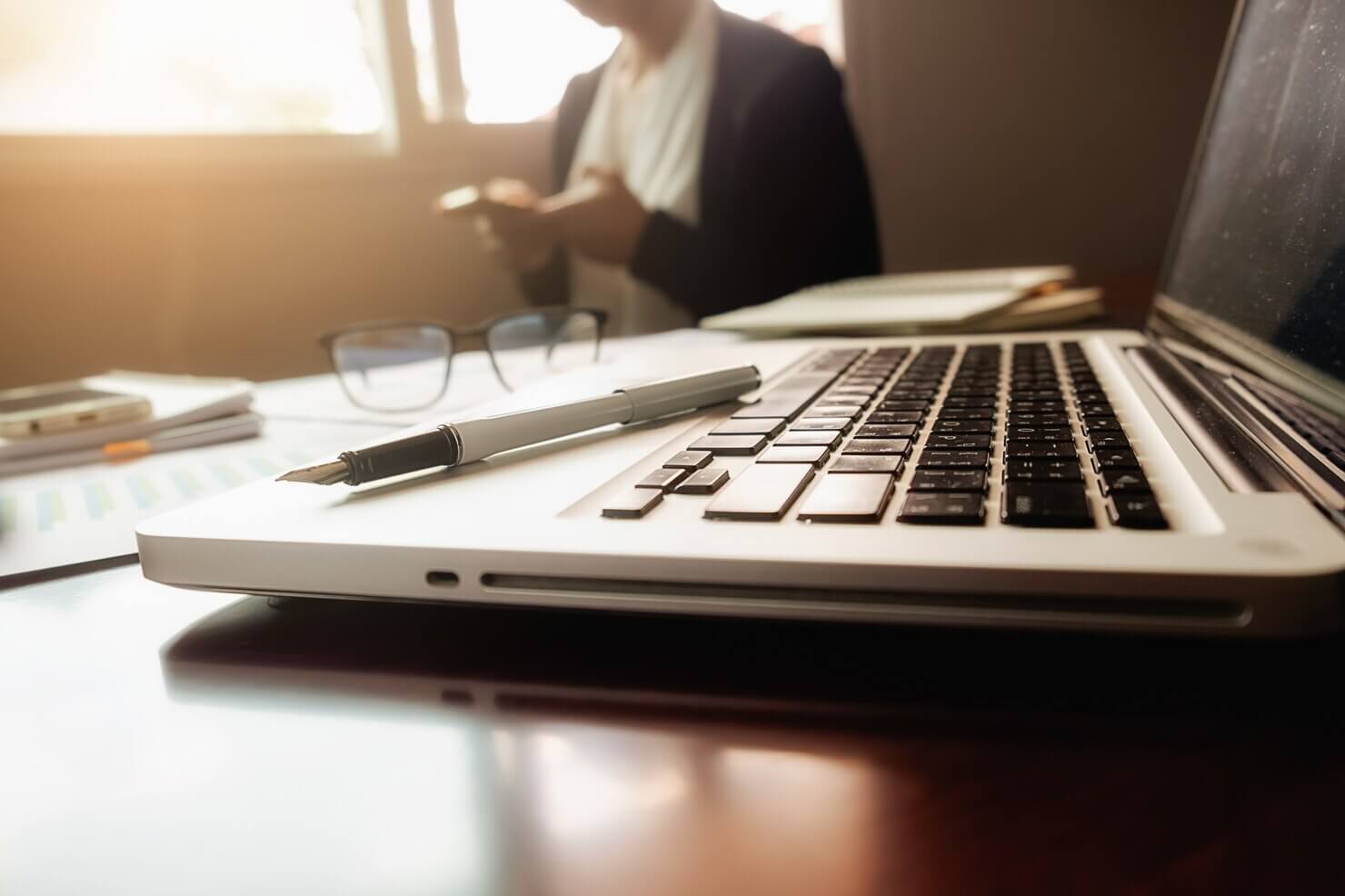 Outsourcing advantage - access to new skills to fill empty team
