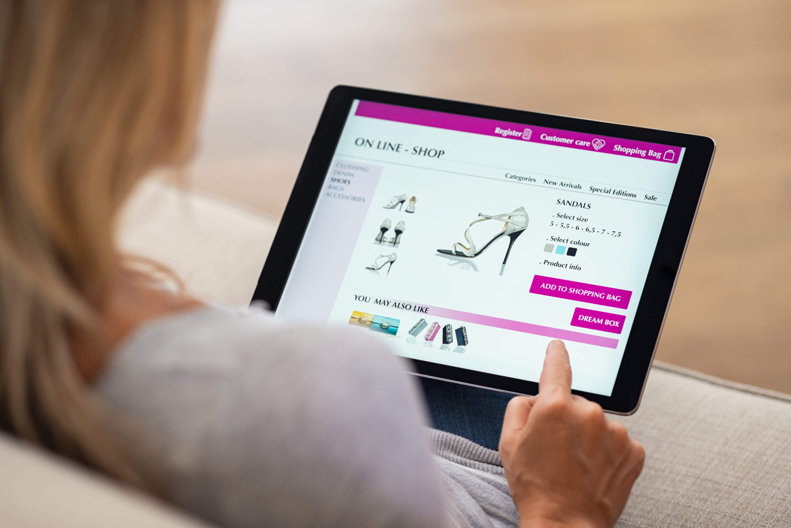 Person creating E-Commerce WordPress Websites with CTA