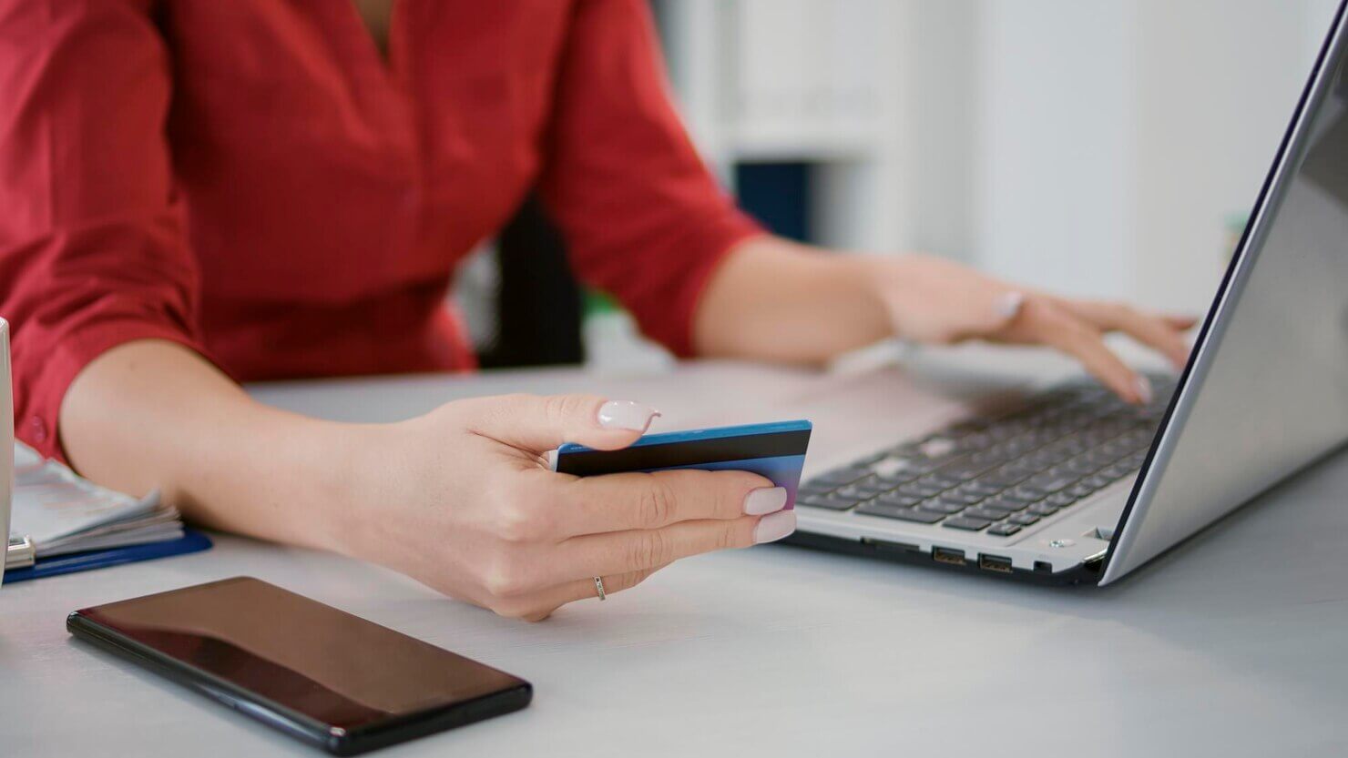Quick check-out process on online shop for best shopping experience