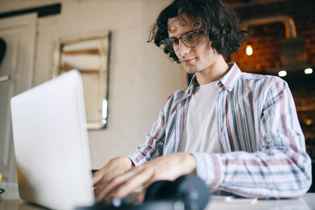Young computer programmer looking to improve your WooCommerce store